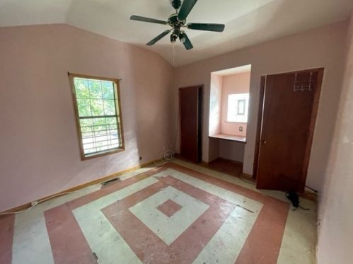 4342 Thomas St, Chicago IL 60651-3129 exterior