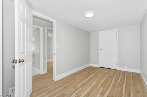 15 Shenandoah Cres, Wharton NJ  07885-2910 exterior