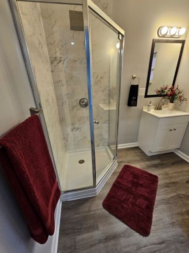 835 Heberton St, Pittsburgh PA  15206-2227 exterior