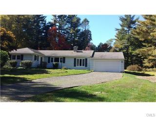113 Bayberry Hill Rd, Ridgefield CT  06877-6002 exterior