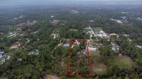 780 2 St, Naples FL 34120-2008 exterior