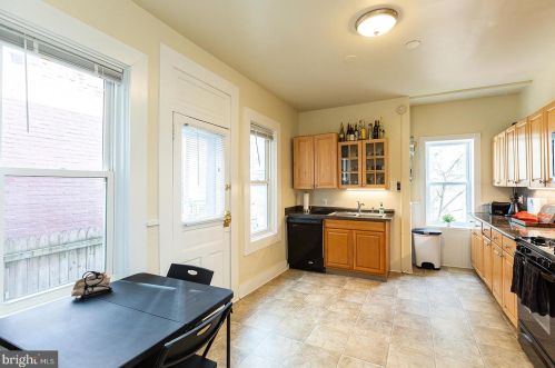 441 Nevin St, Lancaster PA  17603-3360 exterior