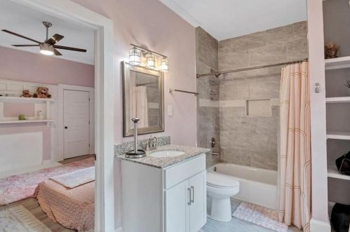 548 Holderness St, Atlanta GA 30310-1750 exterior