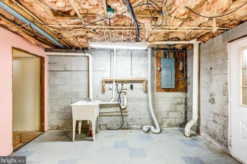 453 Columbus Ave, Littlestown PA 17340-1519 exterior