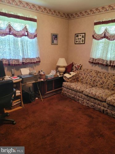 987 Hermosa Ave, Lancaster PA 17601-1526 exterior