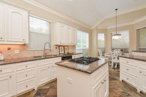 4503 Wentworth Dr, Fulshear TX 77441-4226 exterior