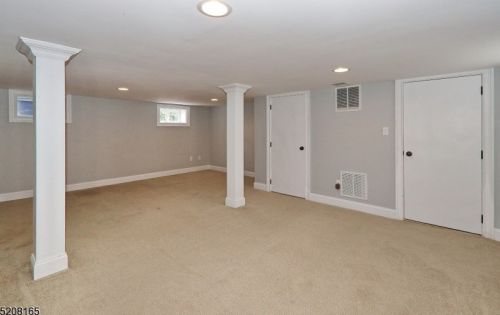 78 Benjamin St, Cranford NJ  07016-2622 exterior