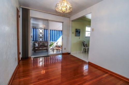 432 Augusta St, Pittsburgh PA 15211-1108 exterior