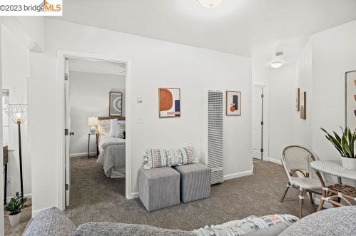 2020 Blake St, Berkeley CA 94704-2604 exterior