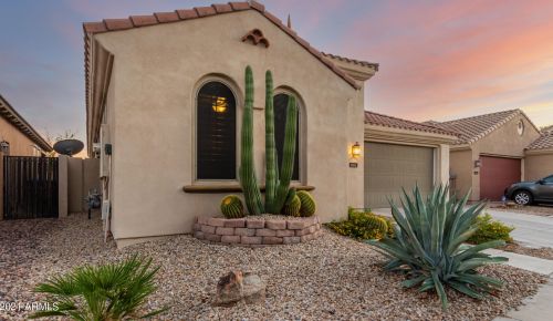 381 Wisteria Pl, Chandler, AZ 85248-4033