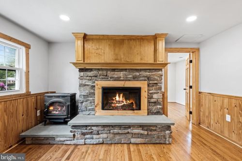 3432 Memorial St, Alexandria VA 22306-1548 exterior