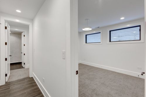 1909 Dayton St, Chicago IL 60614-5028 exterior