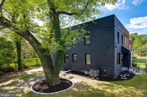 4207 Eads St, Washington DC 20019-3440 exterior