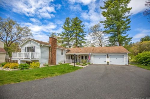 147 Cottage Rd, Enfield CT 06082-2209 exterior