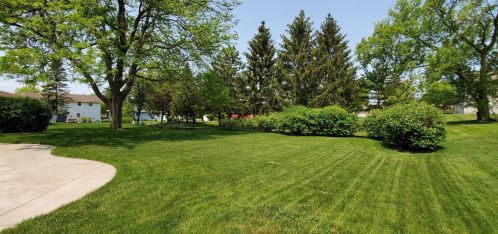 8522 Whitaker Ave, Milwaukee WI 53228-2866 exterior