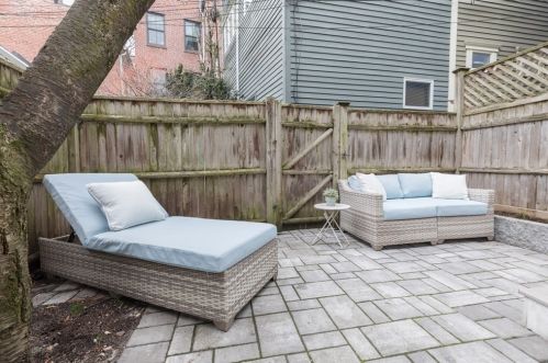 36 Pleasant St, Boston MA exterior