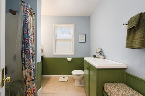 1611 Hillsdale Ave, Pittsburgh PA 15216-1822 exterior