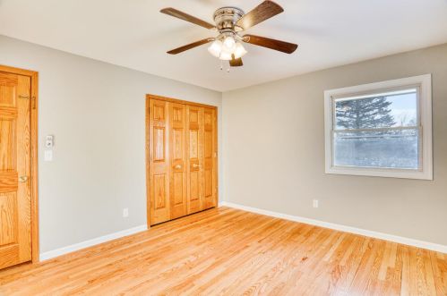 6808 Park Mnr Dr, Milwaukee WI 53224-4636 exterior