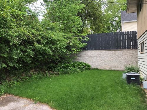 427 93rd St, Milwaukee WI 53226-4404 exterior