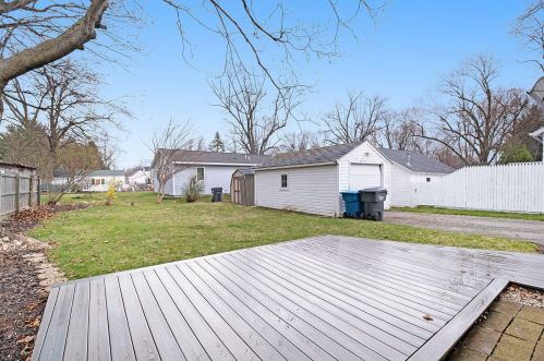 1817 Cork Street Ct, Kalamazoo MI 49001-4651 exterior