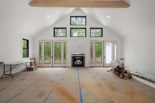 645 Glendale Rd, Wilbraham MA 01095 exterior