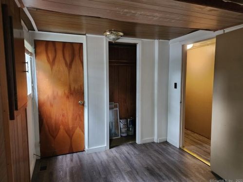 26 Cook Hl Rd, Killingly CT 06239-2241 exterior