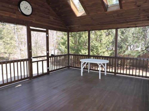 37 Curtisville Rd, Concord NH 03301-5906 exterior