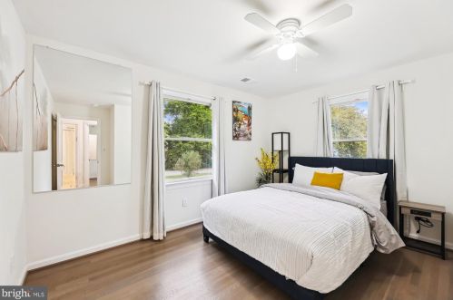 5117 Mount Vernon Memorial Hwy, Alexandria VA  22309-3319 exterior