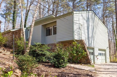 5625 Mallard Xing, Gainesville, GA 30504-9018