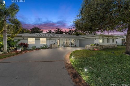 1460 Sunshine, Fort Pierce FL 34952-6009 exterior