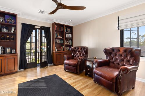 2050 11th Ave, Phoenix AZ  85007-1509 exterior