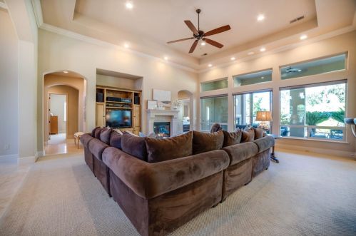 668 Glen-mady Way, Folsom CA 95630-6275 exterior