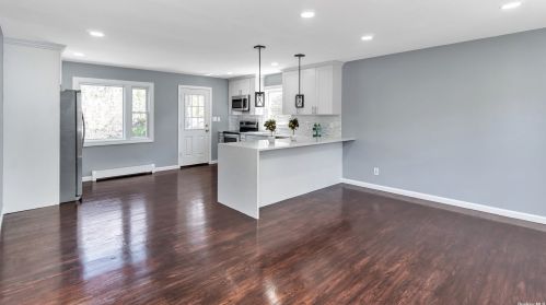 23 17th St, Huntington Station NY  11746-2912 exterior