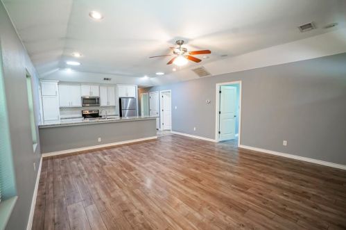 903 Hull St, Denison TX  75020-5119 exterior