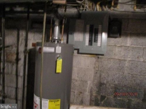 547 Queen St, Lancaster PA 17603-3027 exterior