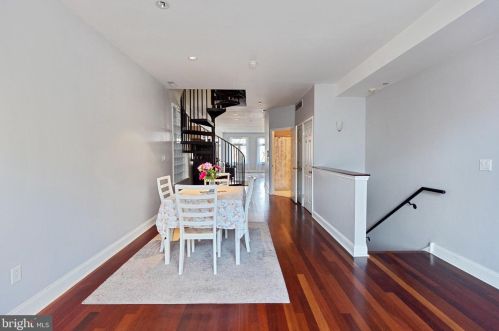 309 Lawrence St, Philadelphia PA 19133-3023 exterior