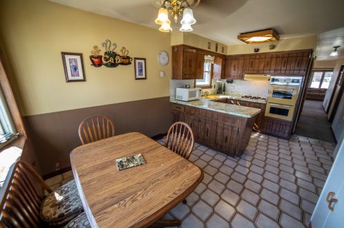 11663 Laporte Ave, Chicago IL 60803-6806 exterior