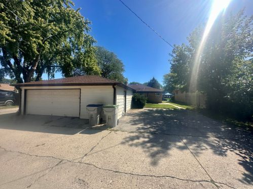 4651 66th St, Milwaukee WI  53218-4821 exterior