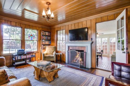 1817 Colorado Blvd, Dallas TX 75203-1248 exterior