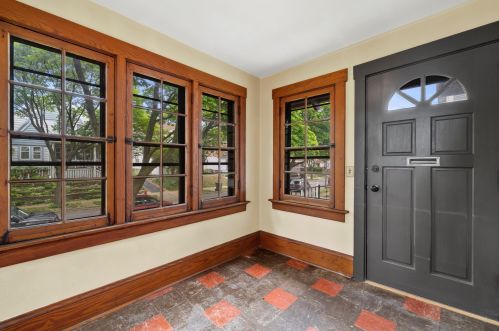 2015 59, Milwaukee WI 53219-1547 exterior