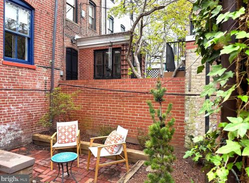 1611 Riggs Pl, Washington DC 20009-6418 exterior