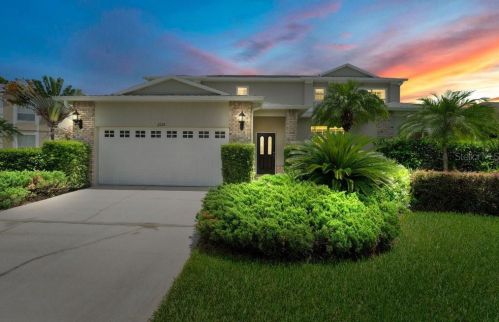 2126 Stone Cross Cir, Orlando, FL 32828-7933