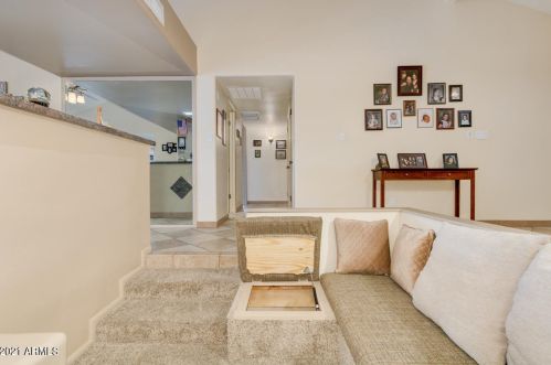 3061 Betty Elyse Ln, Phoenix AZ 85032-4296 exterior