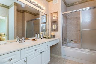 2751 Melcombe Cir, Troy MI  48084-3436 exterior