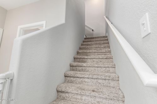 21844 40th Pl, Phoenix AZ  85050-7225 exterior