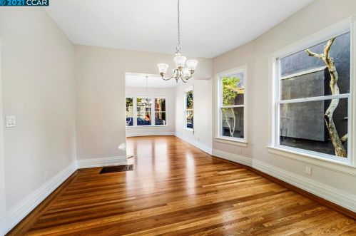 2584 Martin Luther King Jr Way, Berkeley CA 94704-2618 exterior