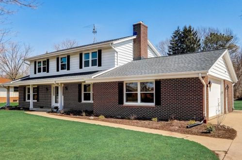 4870 82, Milwaukee WI 53220-4219 exterior