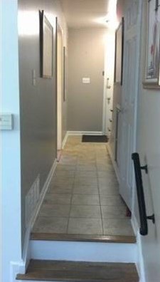 668 Carriage Cir, Pittsburgh, PA 15205-1626