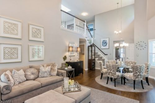 2801 Packer Ct, Bridgewater NJ 08807-7017 exterior