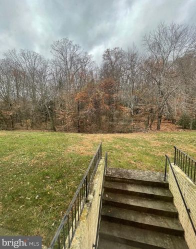 914 Strausberg St, Accokeek MD 20607-2845 exterior